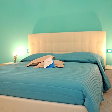 L'Isola Del Postino Rooms Procida Exterior foto